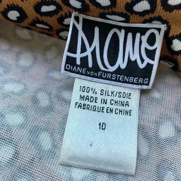 DVF Animal Print Silk New Julian Wrap Dress size 10 - Picture 6 of 6